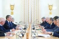 В Москве прошла встреча главы МИД РФ Сергея Лаврова и главы МИД Абхазии Олега Барциц