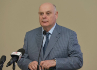 Аслан Бжания оценил взаимодействие с Россией в области здравоохранения