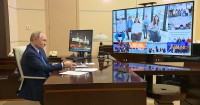 Владимир Путин: России и Абхазии следует расширить контакты молодежи